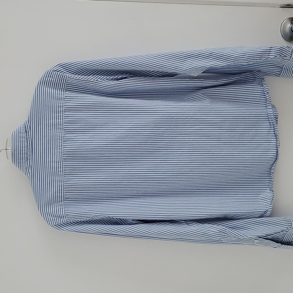 Hollister Men's long sleeve shirt - Picture 2 of 3